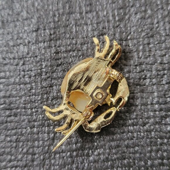 Gold-Tone Crab Brooch With Faux Pearl Shell - Picture 3 of 4